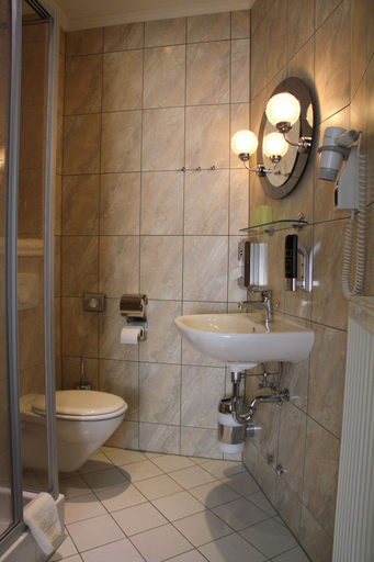 Bathroom 3, Hotel Zum Bürgergarten, Mansfeld-Südharz