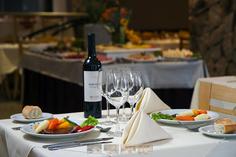 Food & Drinks, Alt Interlaken Hotel, Bariloche