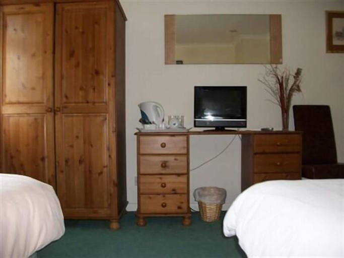 Bedroom 3, The Potters Arms, Buckinghamshire