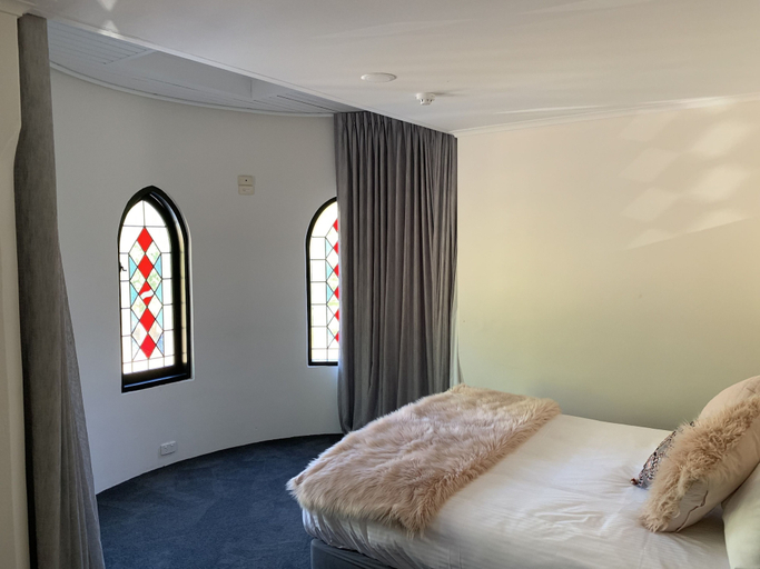 Bedroom 2, The Manor Basket Range, Adelaide