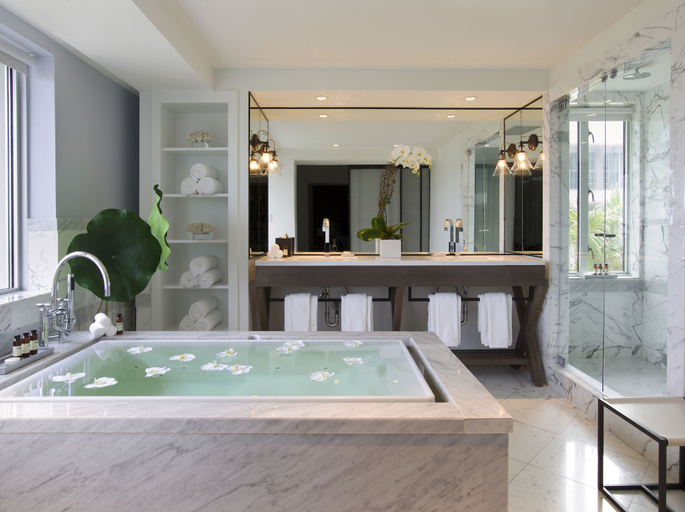 Bathroom 5, Hotel Victor, Miami-Dade