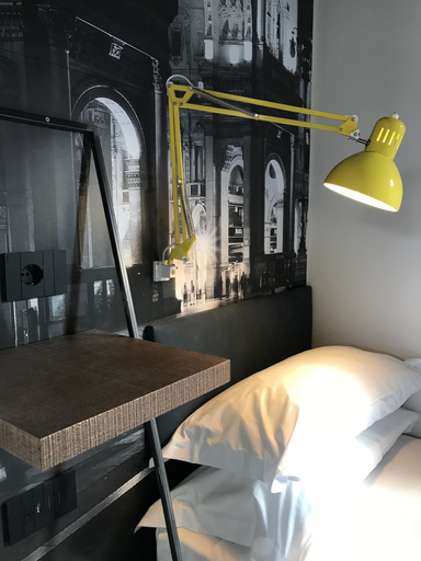 Bedroom 3, Hotel Roxy, Milano