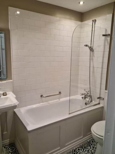Bathroom 5, Henrietta House, a member of Radisson Individuals, Bath and North East Somerset
