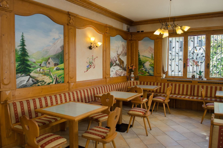 Food & Drinks 5, Hotel Stelvio, Varese