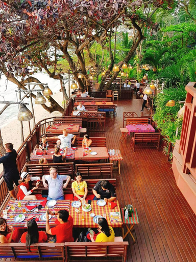 Food & Drinks 5, Birds and Bees Resort, Pattaya