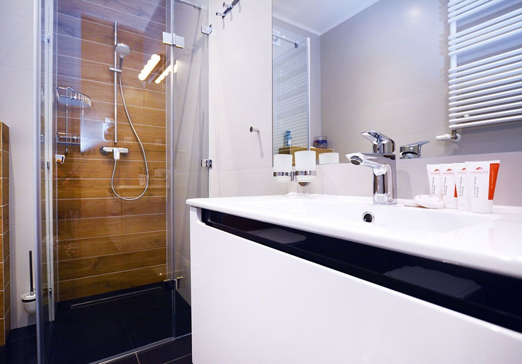 Bathroom 2, Golden Sun Apartments - Port, Kołobrzeg
