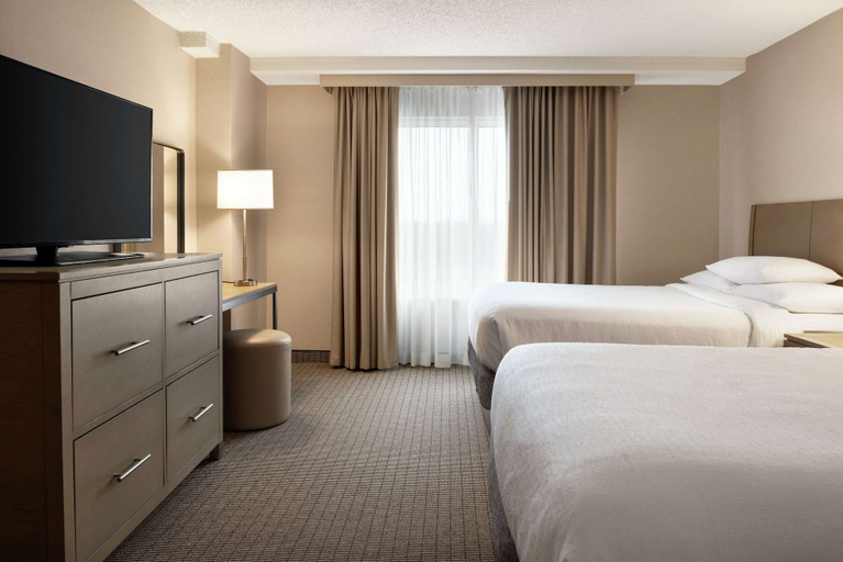 Bedroom 3, Embassy Suites by Hilton Cleveland Rockside, Cuyahoga