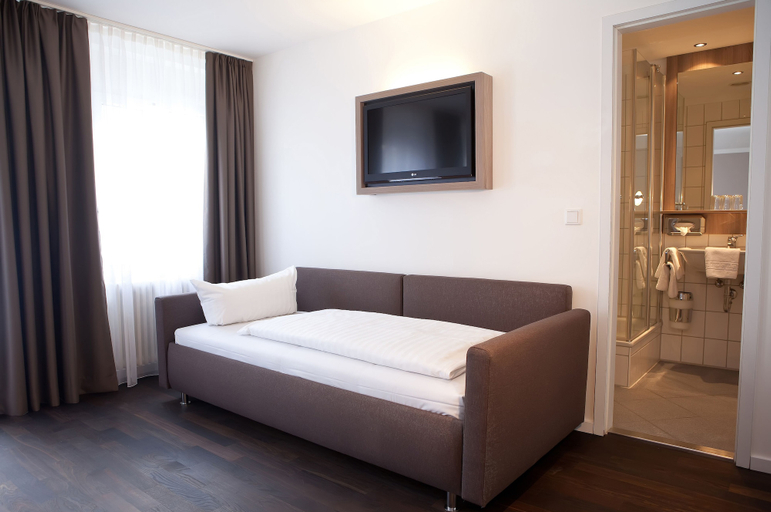 Bedroom 3, Manhattan Hotel, Frankfurt am Main
