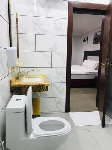 Bathroom 5, MAJAN GUEST HOUSE LLC,NIZWA, Nizwa
