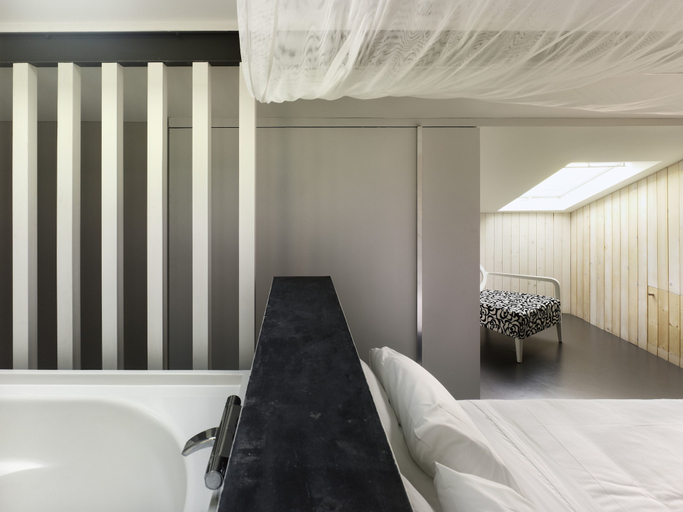 Bedroom 2, Moure Hotel, A Coruña