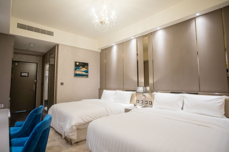 Bedroom 3, Grand Hotel Lili, Taitung