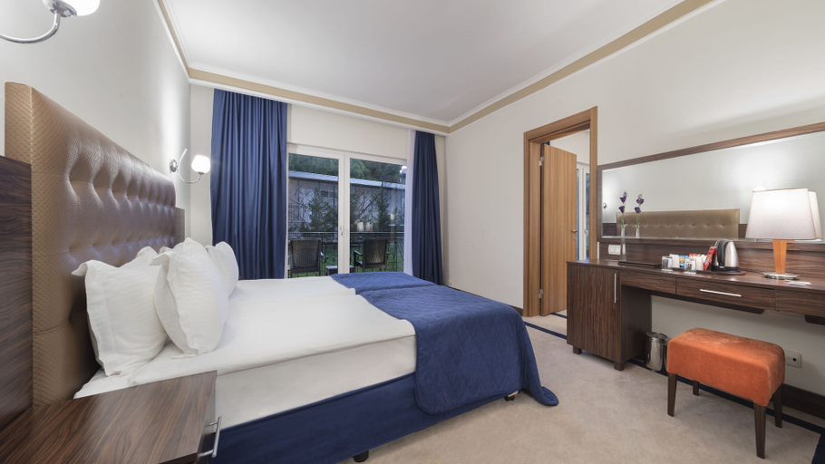 Bedroom 4, Pine Beach Belek - All Inclusive, Serik