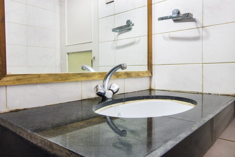 Bathroom, GuestHouser 1 BR Apartment - b3ca, North Goa
