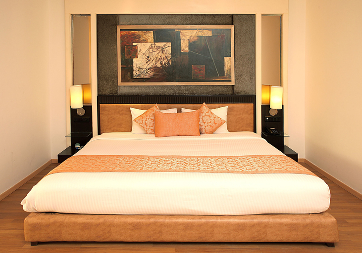 Bedroom 3, Inde Hotel Vista Woods, Gurgaon