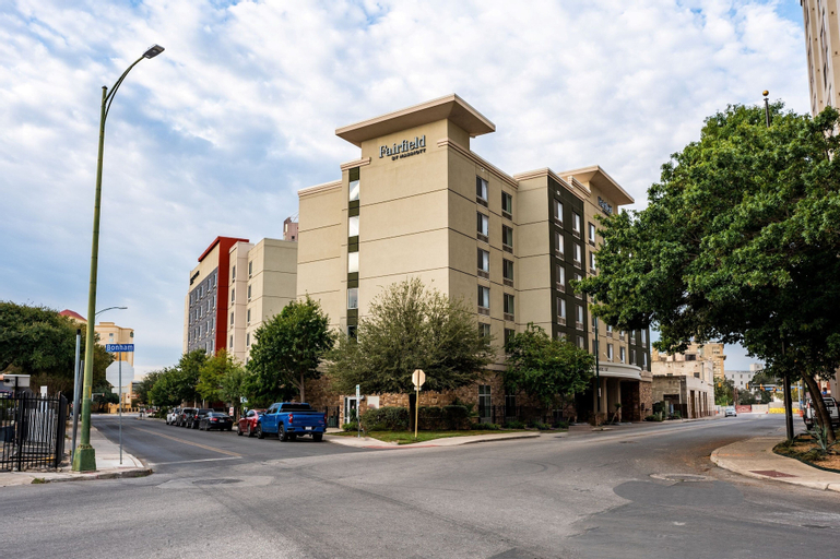Fairfield Inn & Suites by Marriott San Antonio Alamo Plaza/Convention Center, Bexar