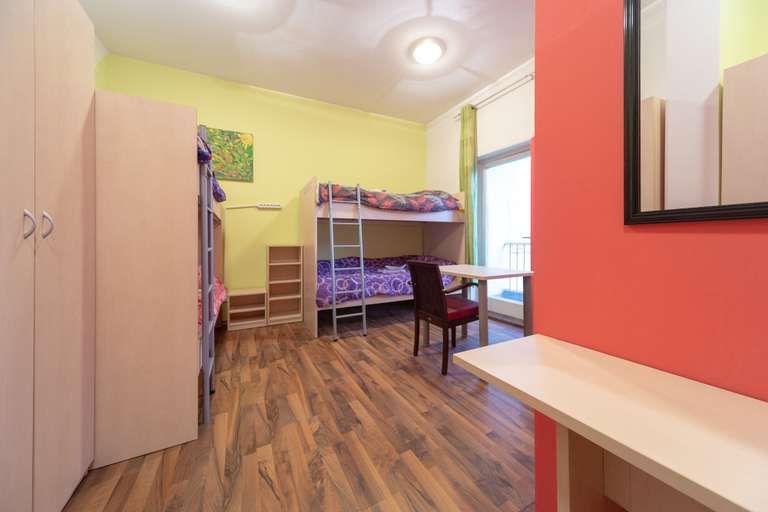 Others 5, Ana Hostel, Ljubljana