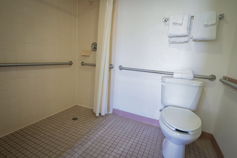 Bathroom 3, University Inn & Suites San Antonio, Bexar