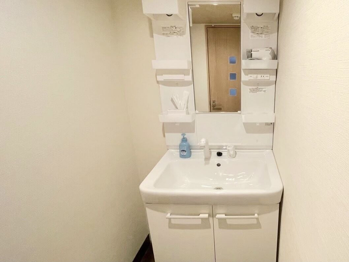 Bathroom 4, Guest house Laule'a Tennoji, Osaka