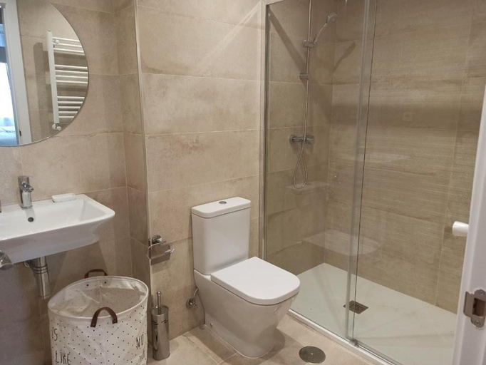 Bathroom 4, Cuera. Apartamento con piscina en Llanes, Asturias