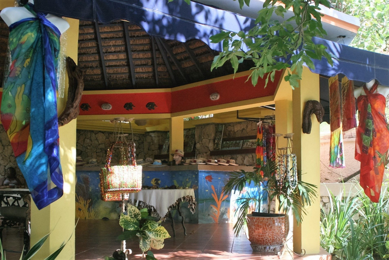 Exterior & Views 2, Abaka Bay Resort, les Cayes