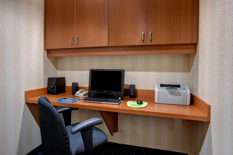 Others 5, Days Inn & Suites by Wyndham Collingwood, Simcoe