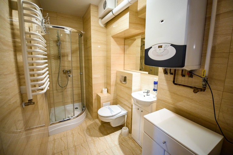 Bathroom 4, Sun & Snow Centrum Piłsudskiego, Nowy Sącz
