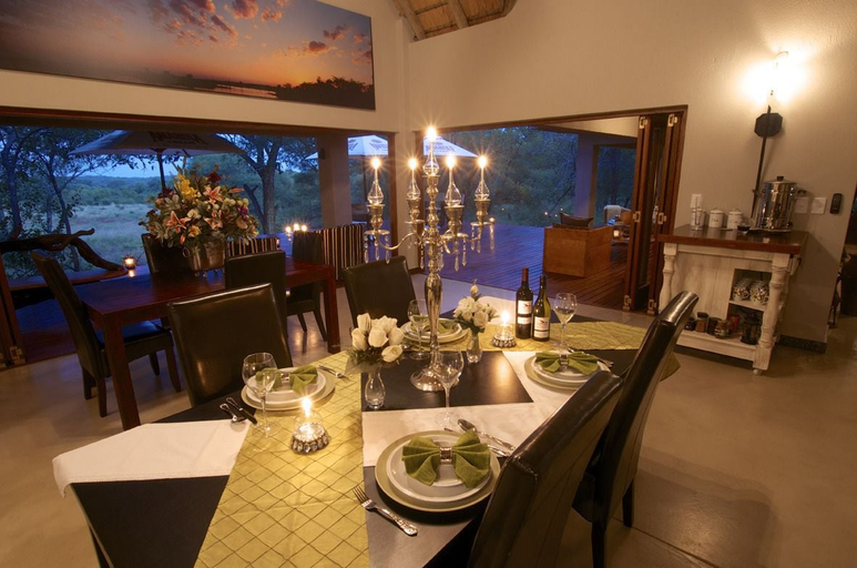 Food & Drinks 5, Raptor Retreat Game Lodge, Mopani