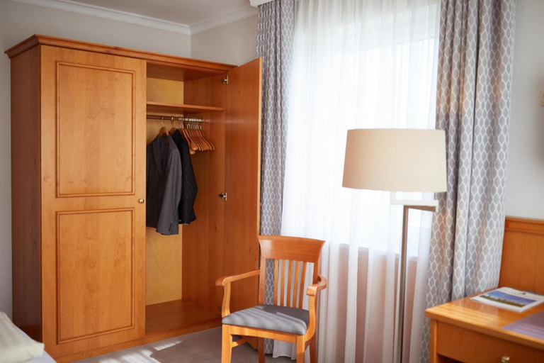 Bedroom 3, Hotel Alter Wirt, Freising