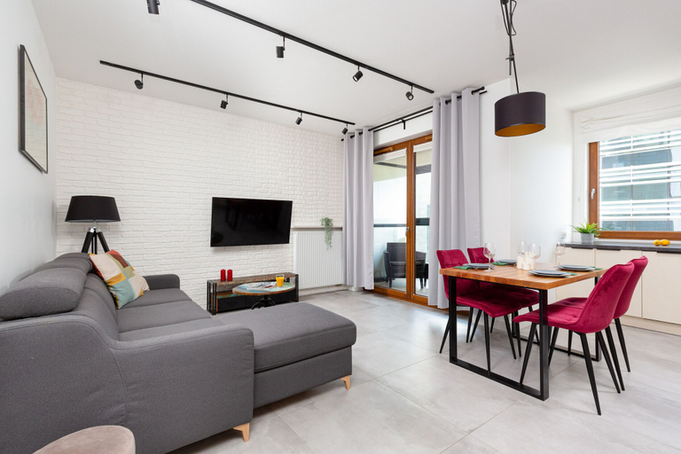 Others 5, Apartment Grzybowska Warsaw by Renters, Warsaw