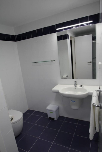 Bathroom 4, Apartamentos La Mar, Alicante