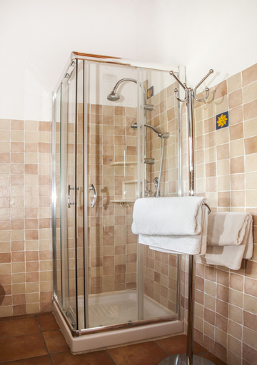 Bathroom 3, Il Locandiere, Cagliari