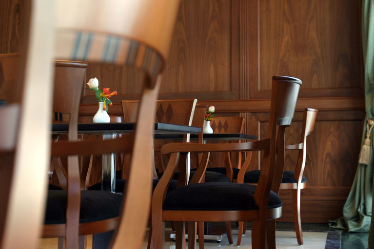 Food & Drinks 5, Volos Palace, Thessaly