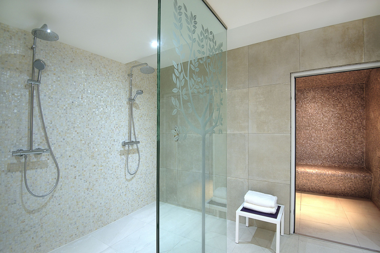 Bathroom 5, La Bastide de l'Oliveraie, Alpes-Maritimes