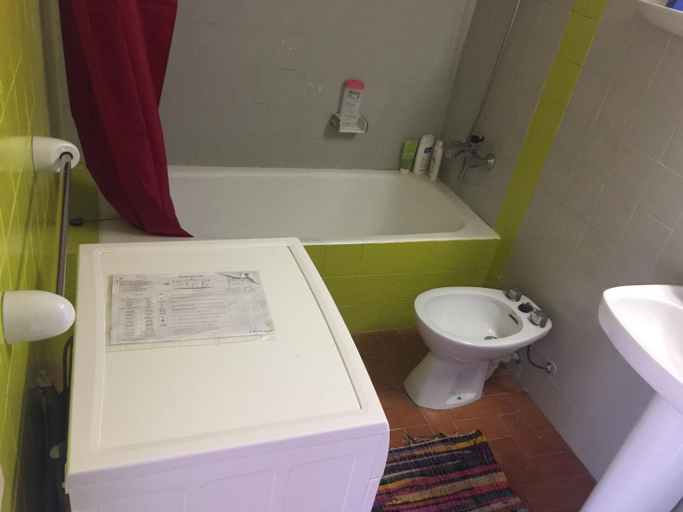 Bathroom, Apartamento Inmobahia - BII - 603, Girona