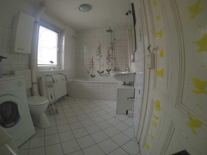Bathroom, Markgrafenmühle, Cottbus