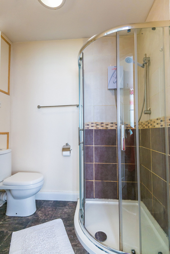 Bathroom, Snooze Apartments Flat 53, Bradford