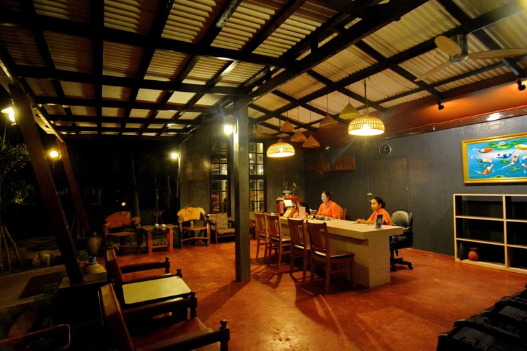 Food & Drinks 5, Golden Bay Cottage, Ko Lanta