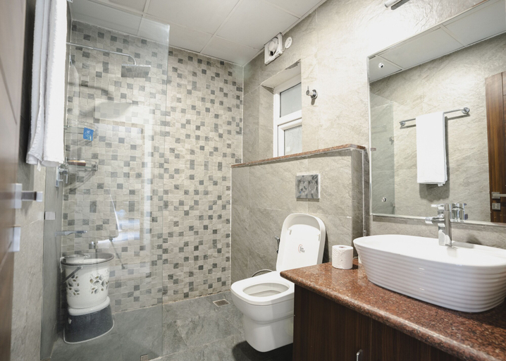 Bathroom 4, Golden Healing Journeys Homestay, Garhwal