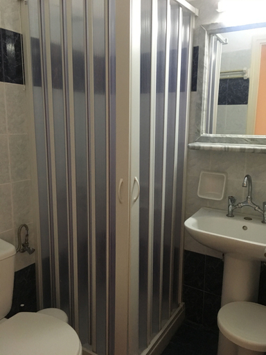 Bathroom 4, Avra Hotel, South Aegean