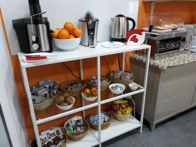 Food & Drinks 4, B&B La Grotta, Catania