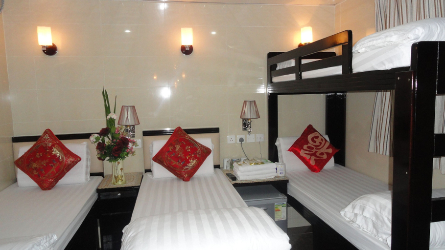 Bedroom 24