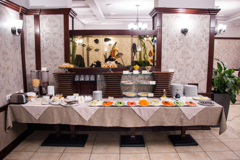 Food & Drinks 5, Panska Gora, Pustomytivs'kyi
