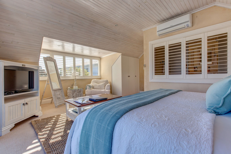 Bedroom 3, Amanzi Island Boutique Hotel, Eden