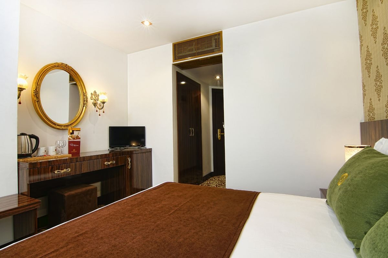 Bedroom 4, S White Hotel, Antalya