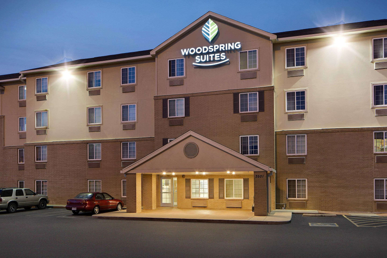 Exterior & Views 2, WoodSpring Suites Fort Worth Fossil Creek, Fort Worth