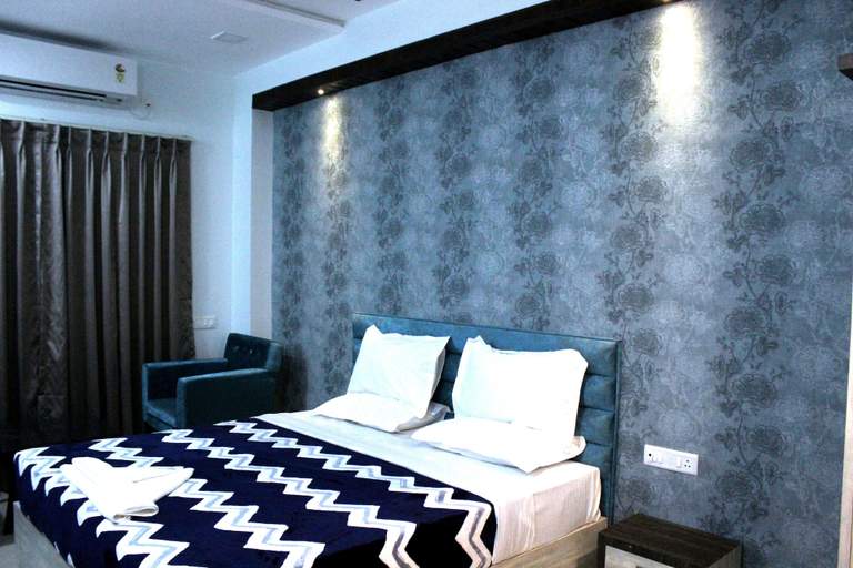 Bedroom 2, Hotel Indian Heritage, Raipur