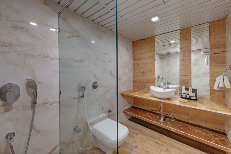 Bathroom 3, Hotel K Stars Beacon Vashi Navi Mumbai, Thane