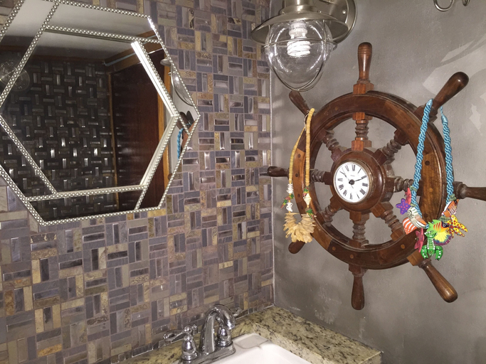 Bathroom 4, Classic Yacht Rentals at FloraBama, Escambia