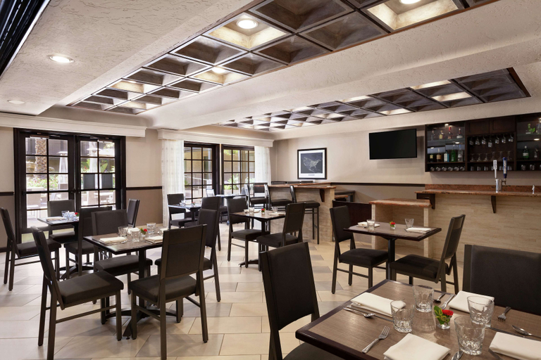 Food & Drinks 5, Embassy Suites by Hilton Lompoc Central Coast, Santa Barbara