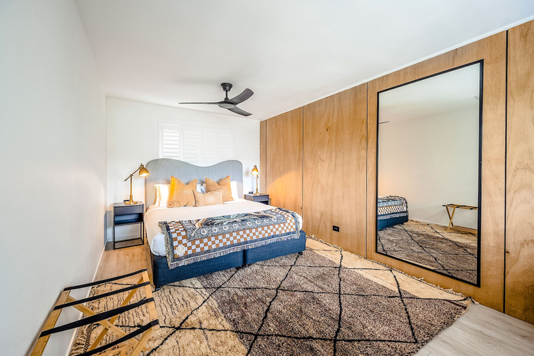 Bedroom 4, The Lord Byron, Byron